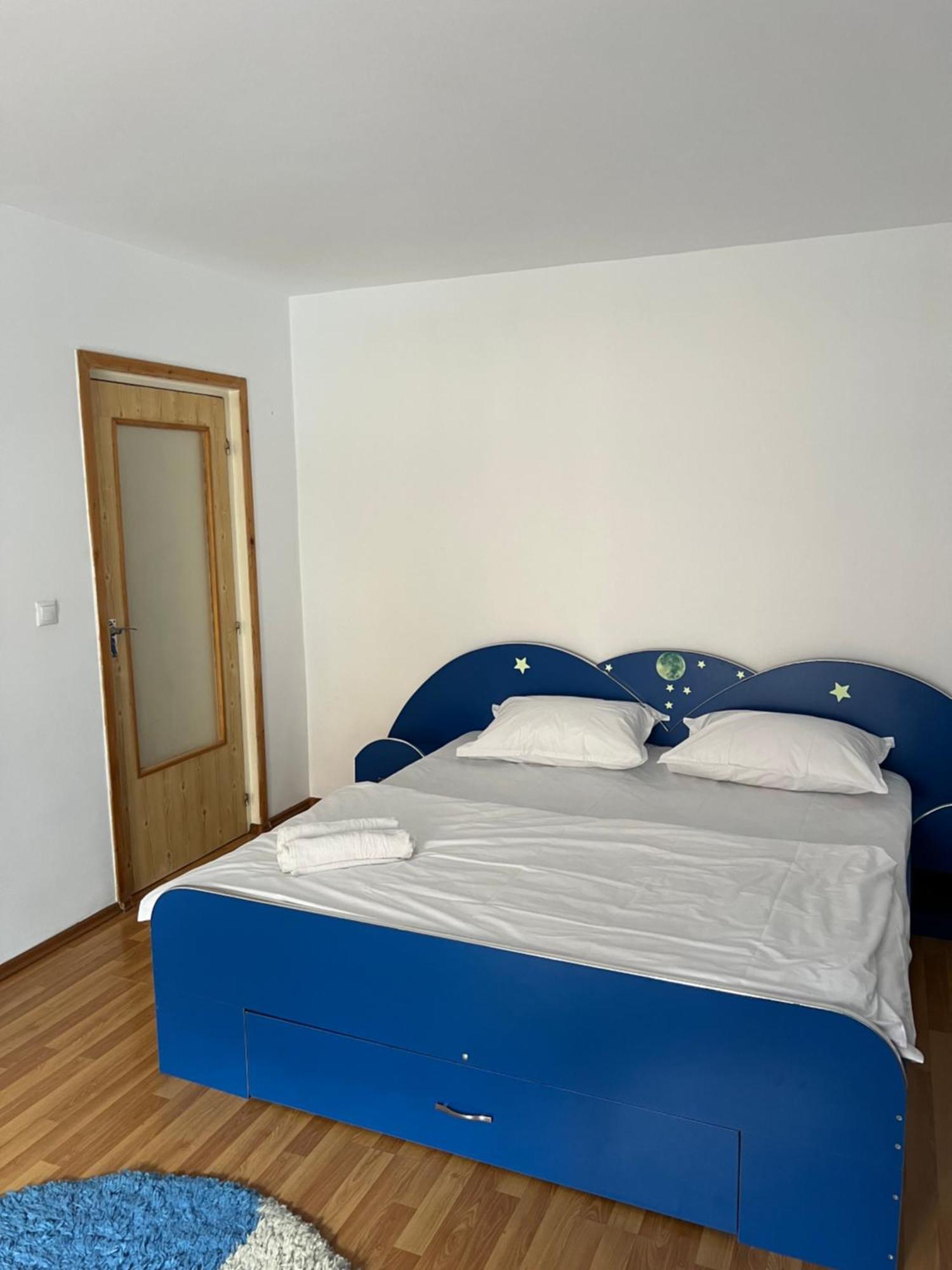Quiet Area Brasov Apartment ภายนอก รูปภาพ