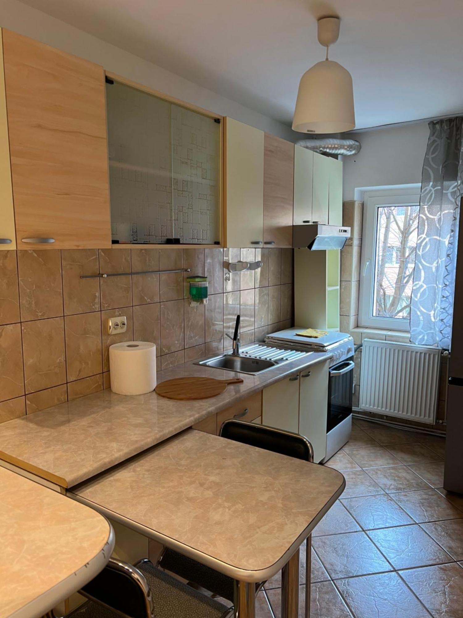 Quiet Area Brasov Apartment ภายนอก รูปภาพ